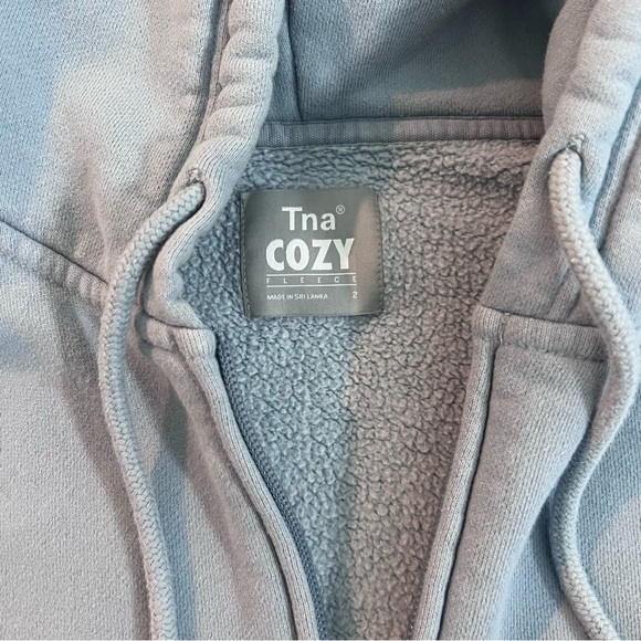 Aritzia TNA COZY Mega Zip Oversized Baby Blue Hoodie - Picture 8 of 10